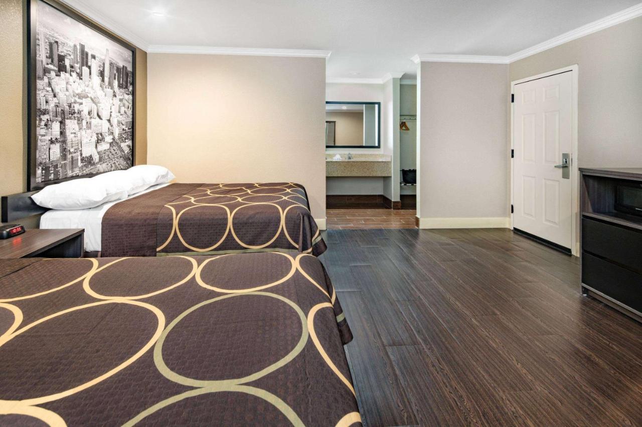 Мотель Super 8 By Wyndham North Hollywood Лос-Анджелес Екстер'єр фото